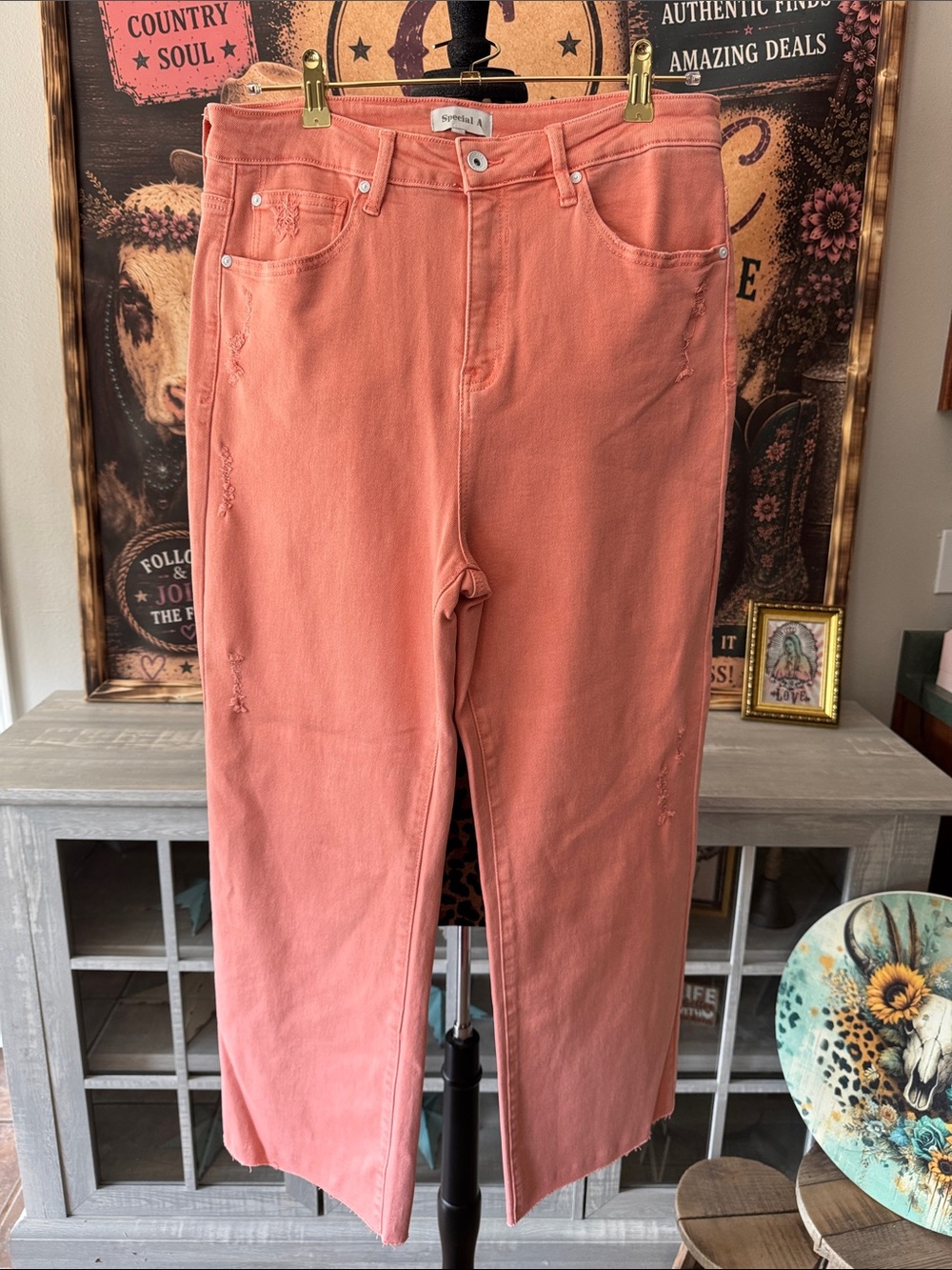 NWT  SPECIAL A  Distressed Coral Women’s Jeans - Size 1XL